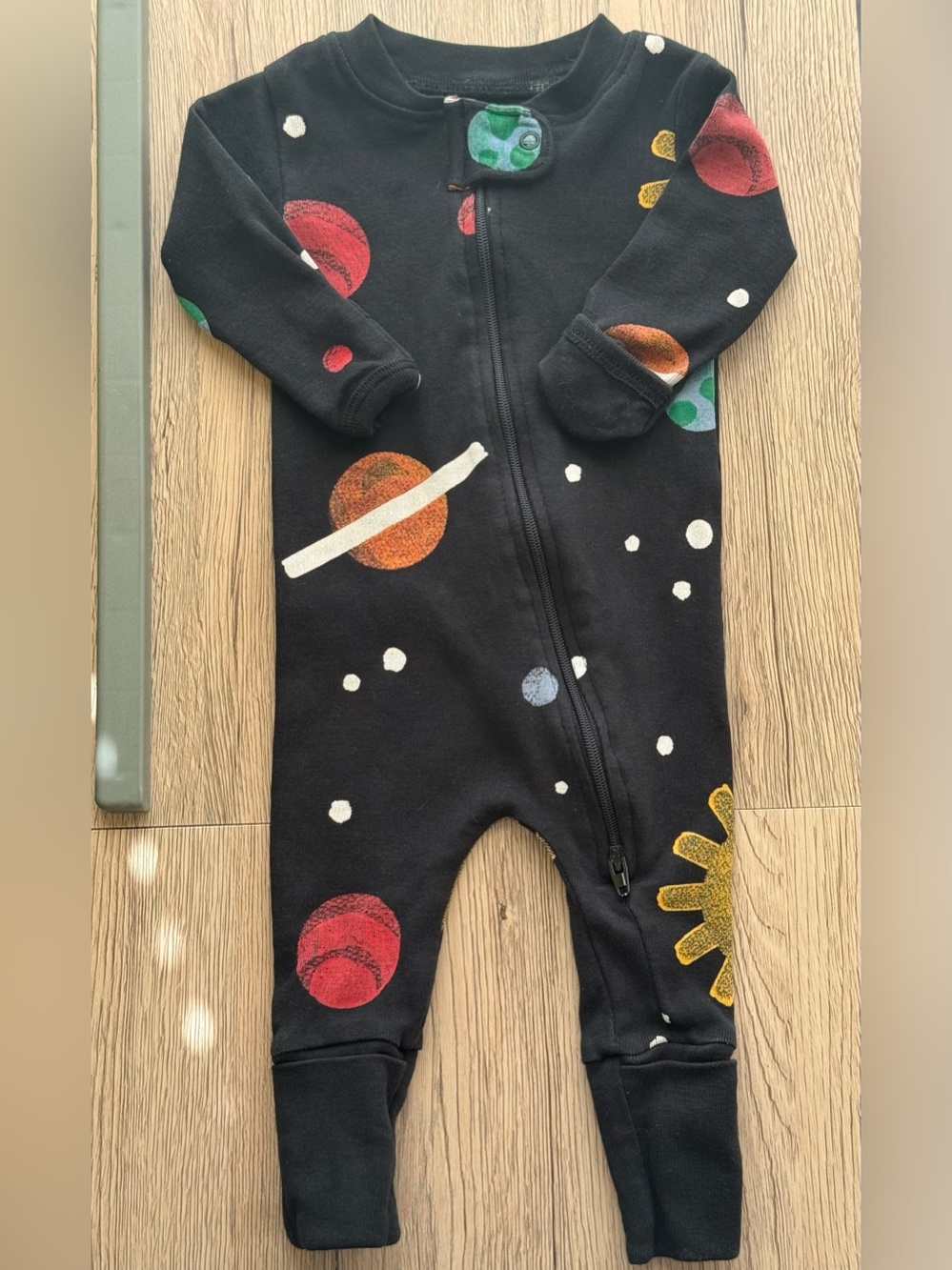 +NWOT Monica + Andy Space Planets Zip Sleeper Coverall Black Baby Newborn